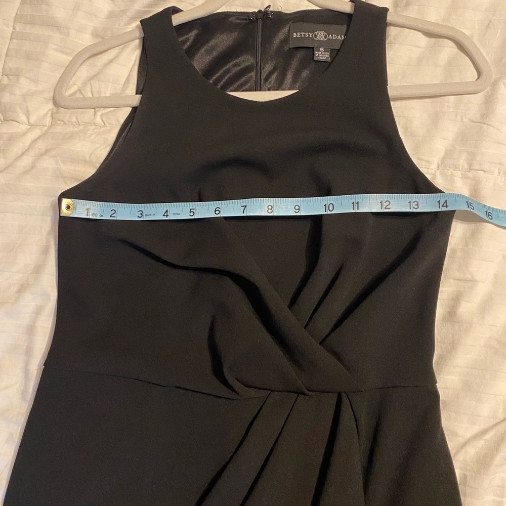 Betsy & Adam Trumpet Ruffle Gown - Picture 14 of 16